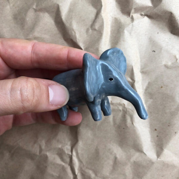 Elefant-Keramik-Valerie-Lipscher