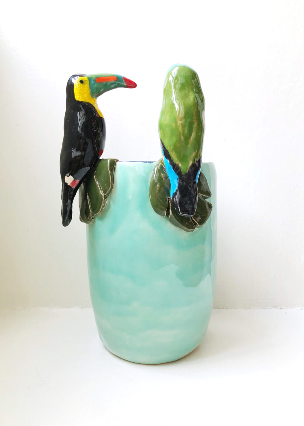 Vase-Tropical-Bird-5-Valerie-Lipscher